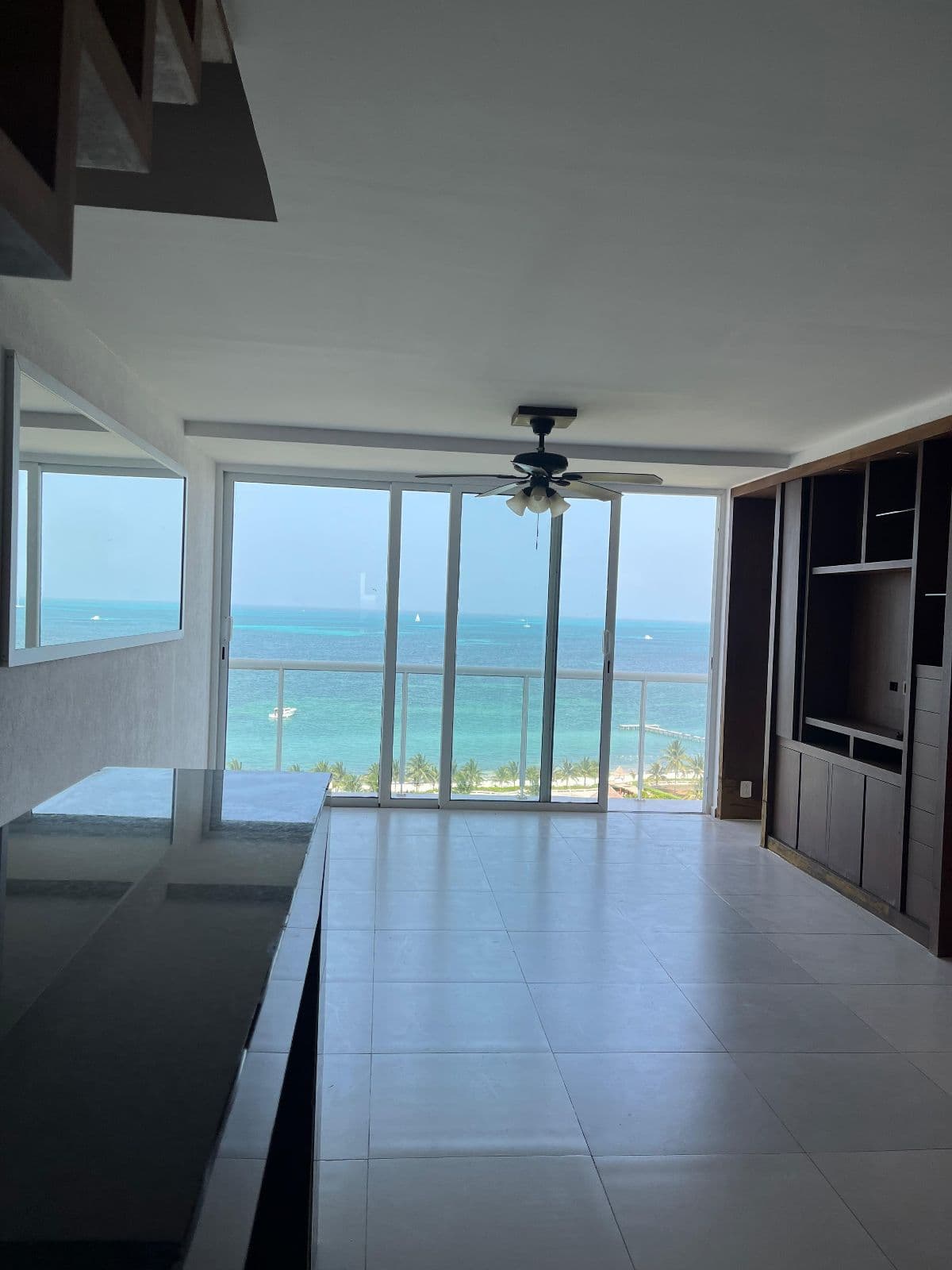 Beachfront PH Apartment in Amara, Cancún