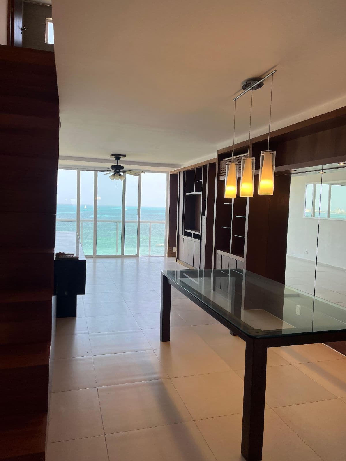 Beachfront PH Apartment in Amara, Cancún