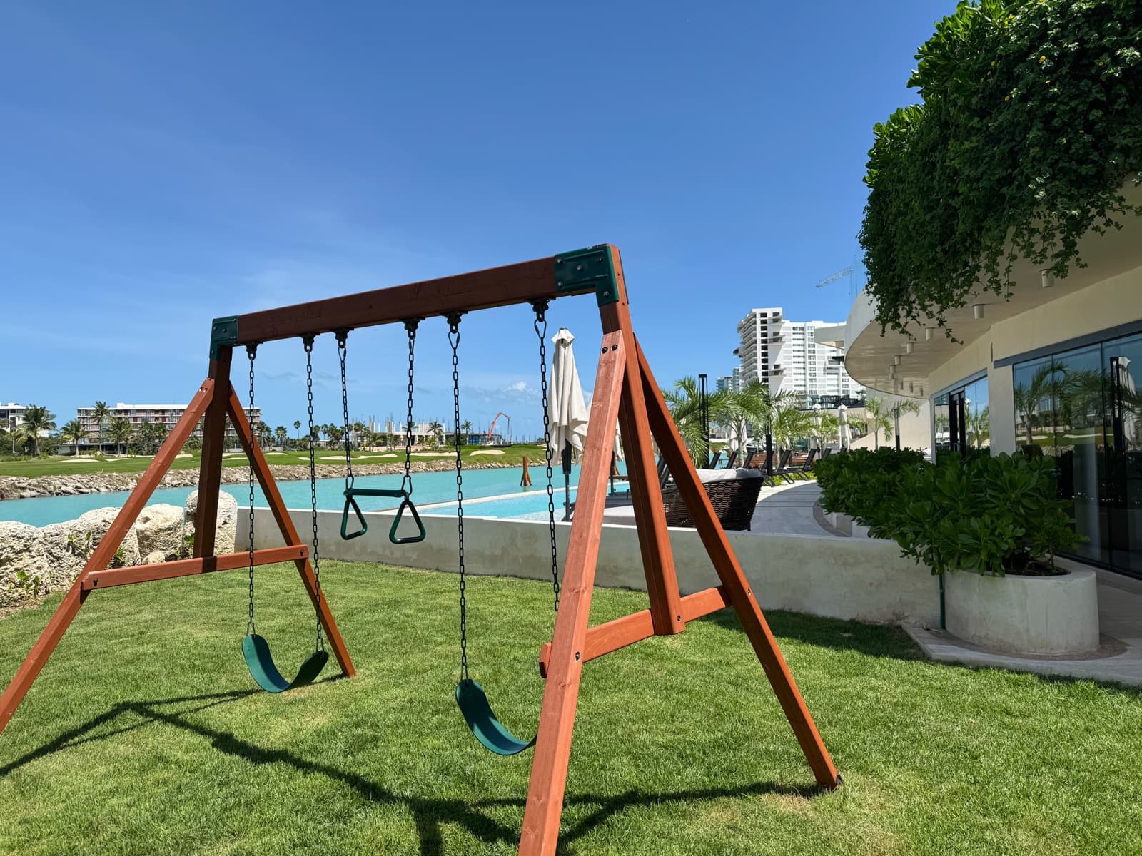 Apartment for Sale, 3 Bedrooms, TV Room, La Vela Puerto Cancún