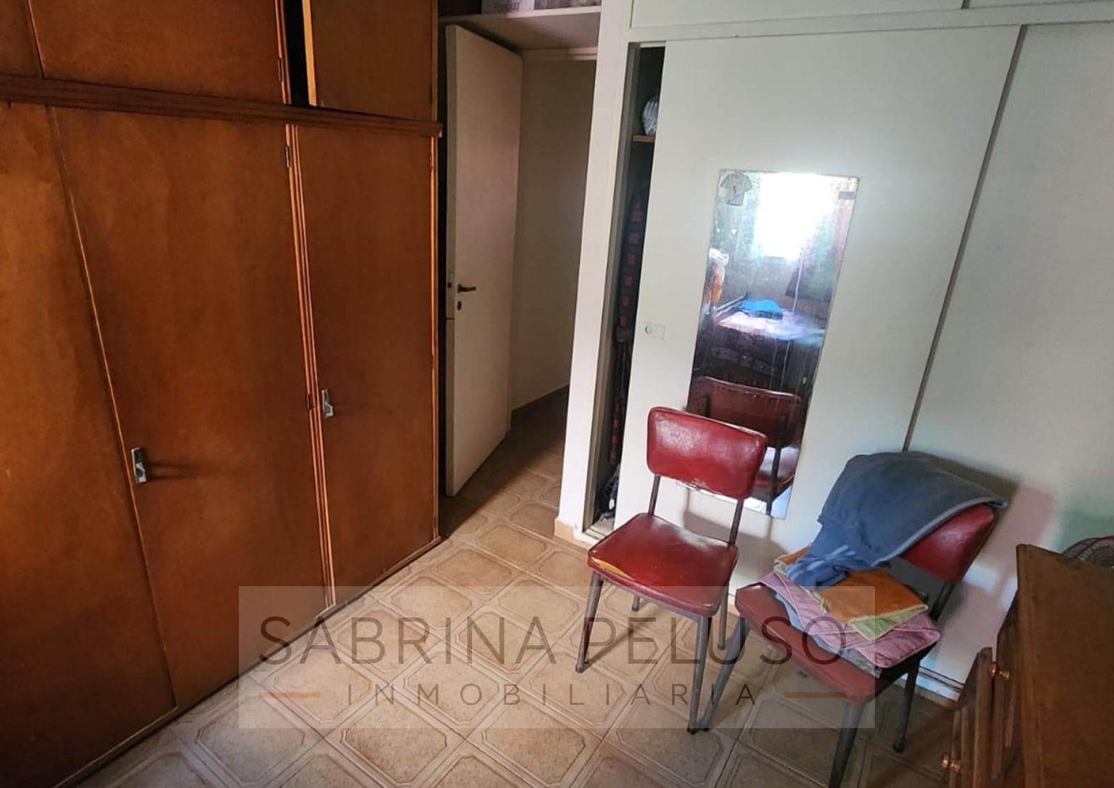 PH en venta paso del rey
