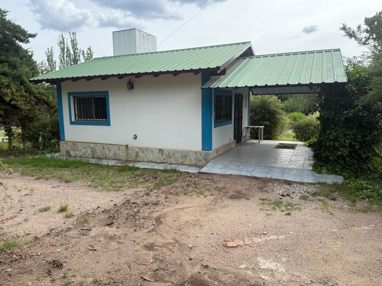 GREAT DEAL ON A HOUSE IN VILLA GIARDINO