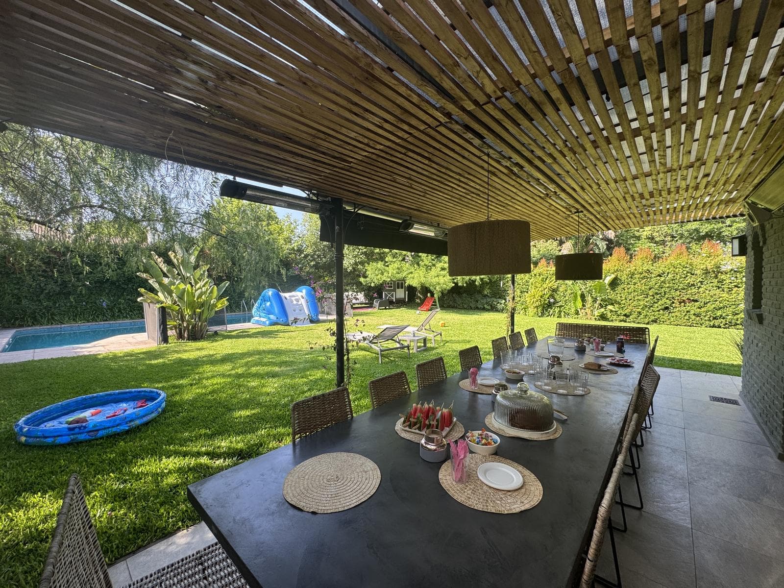 For Rent: Exclusive House in San Isidro Chico | 4 Bedrooms (3 En-Suite) | Guest House