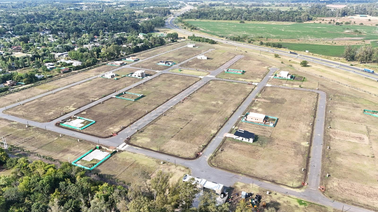 Lot No. 78 for Sale in the Nortes del Pilar neighborhood. 742.07 m2. Available immediately. Gated Community