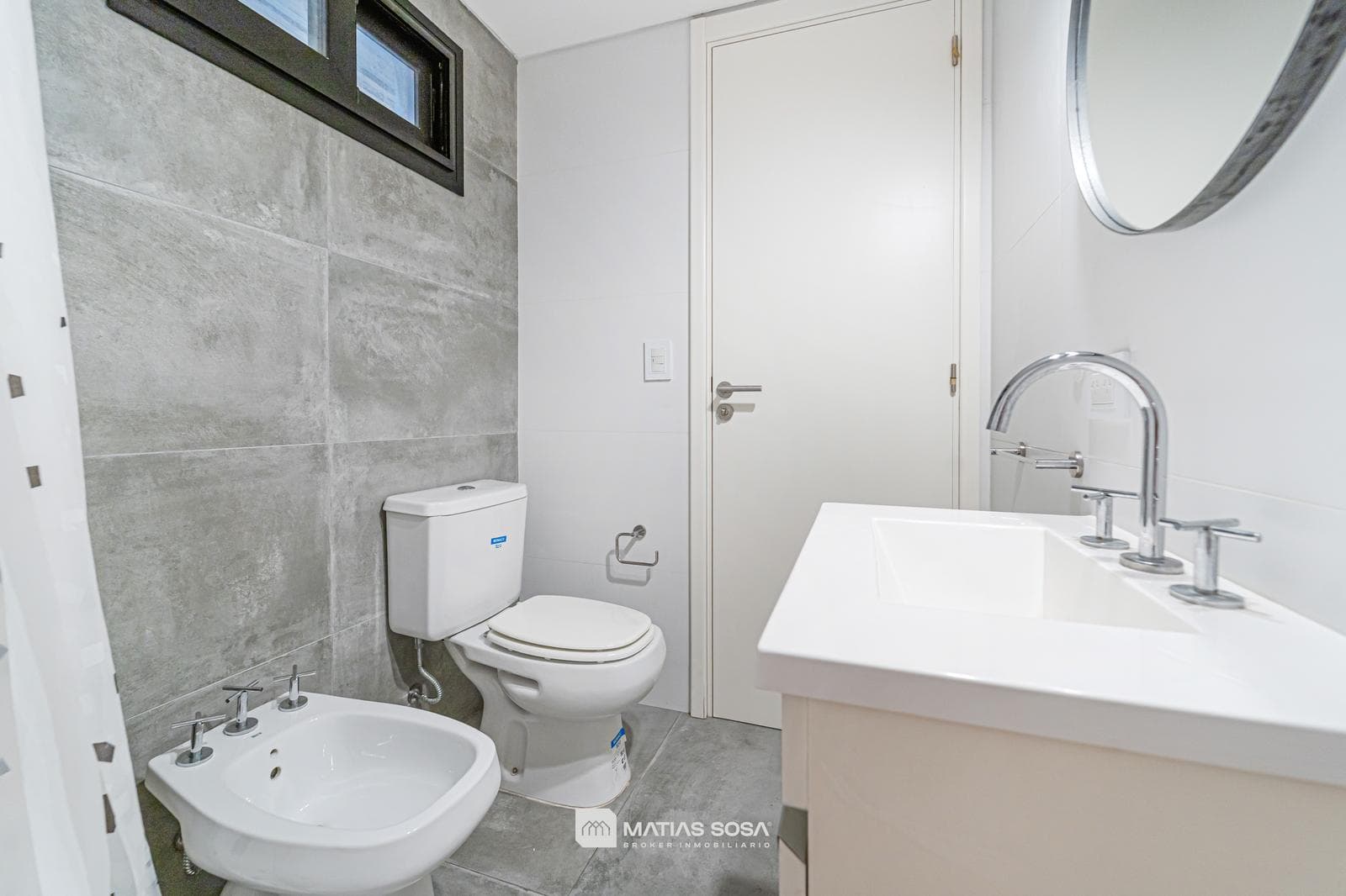 Venta - Departamento 2 ambientes - Balcon - Patio - Plaza Mitre