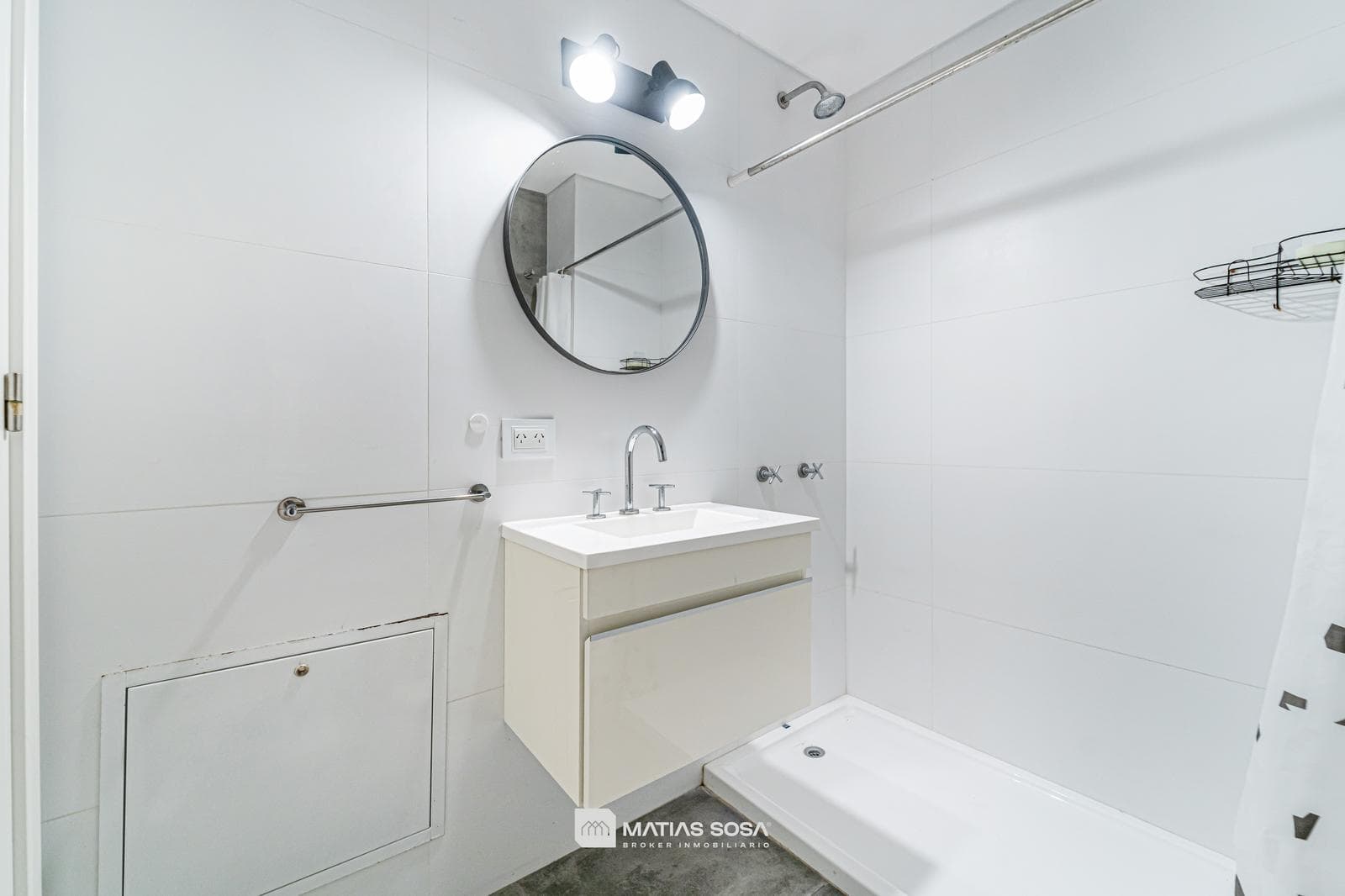 Venta - Departamento 2 ambientes - Balcon - Patio - Plaza Mitre