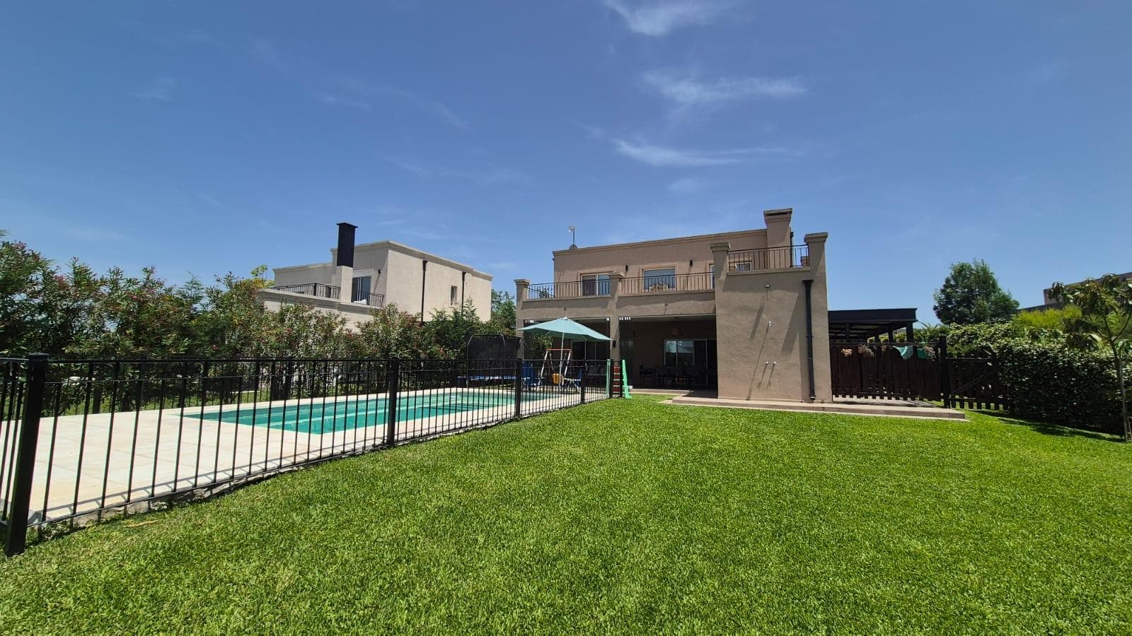 House in San Matias