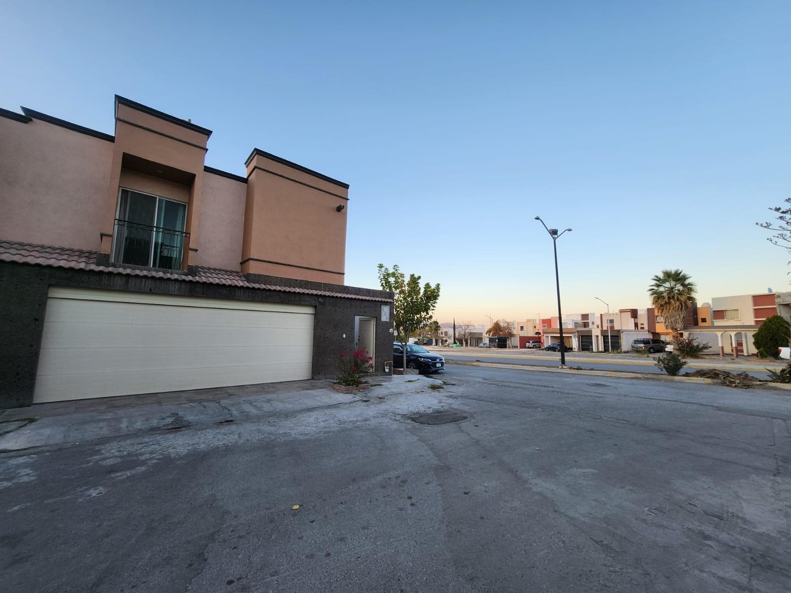 House in the San José Residential Complex