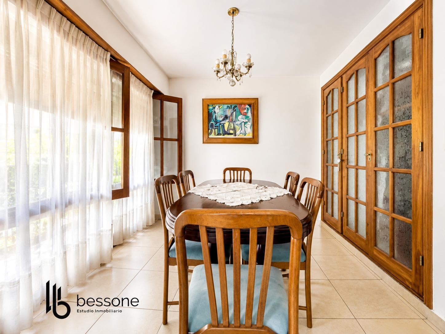 Modern-Style Villa with Pool and Barbecue Area, 5 Rooms, Pinos de Anchorena