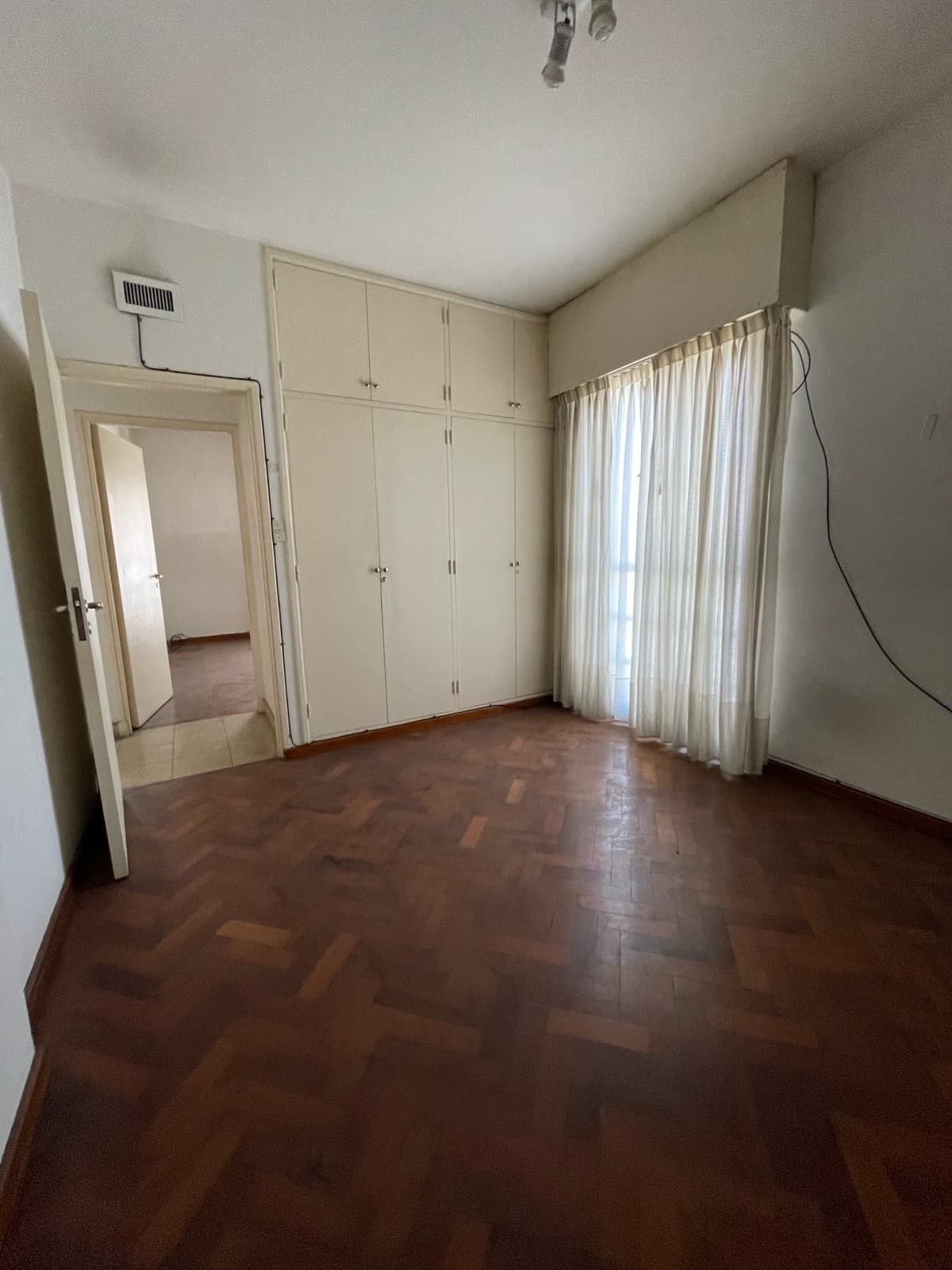 Apartment in Downtown