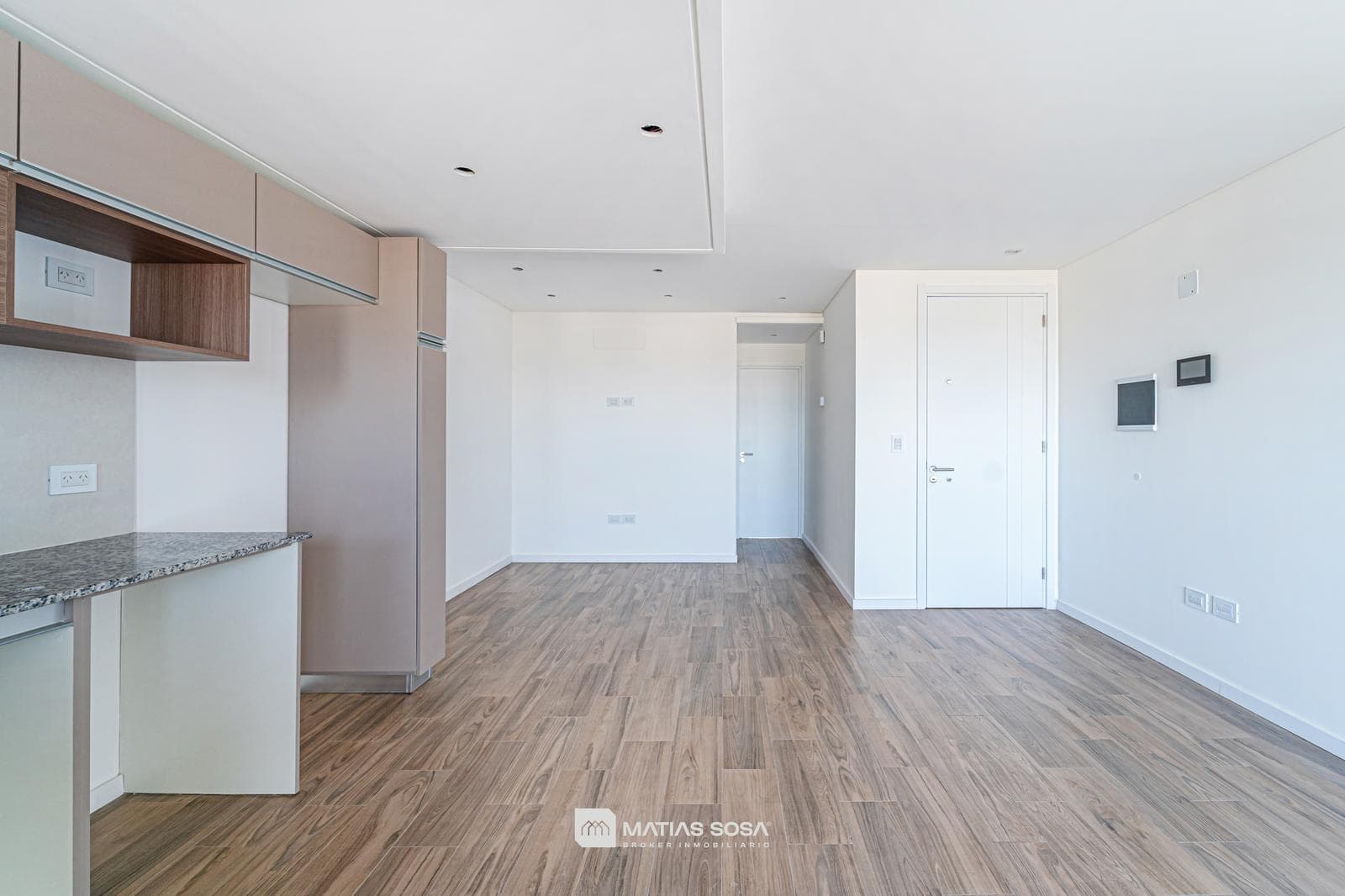 Venta - Departamento a estrenar 2 ambientes al frente con balcón. - Zona San José