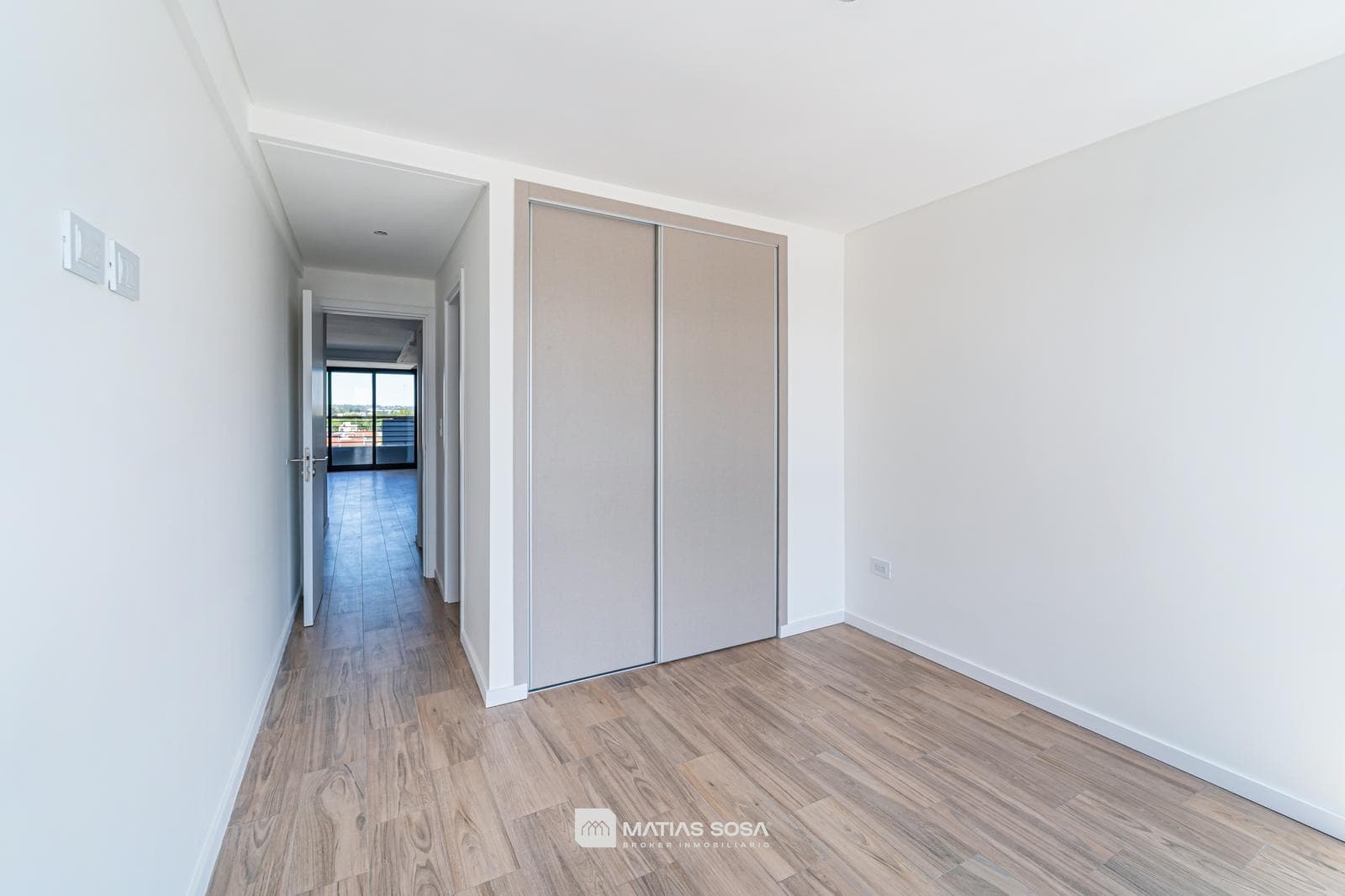 Venta - Departamento a estrenar 2 ambientes al frente con balcón. - Zona San José