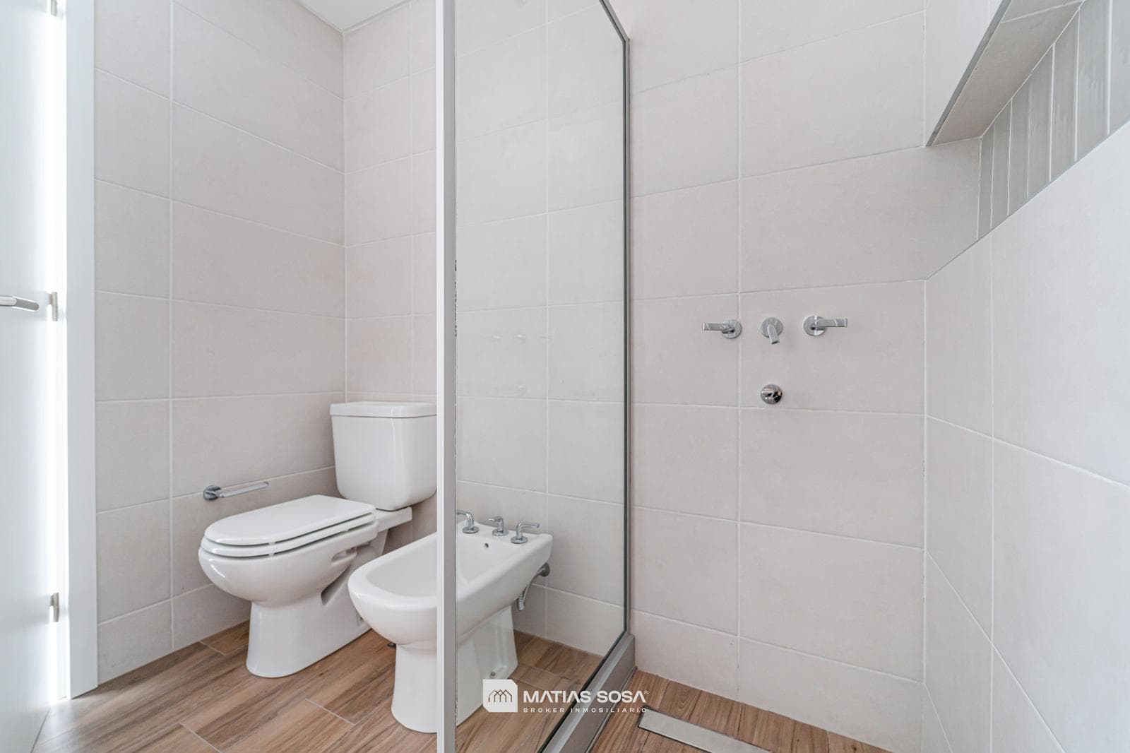 Venta - Departamento a estrenar 2 ambientes al frente con balcón. - Zona San José