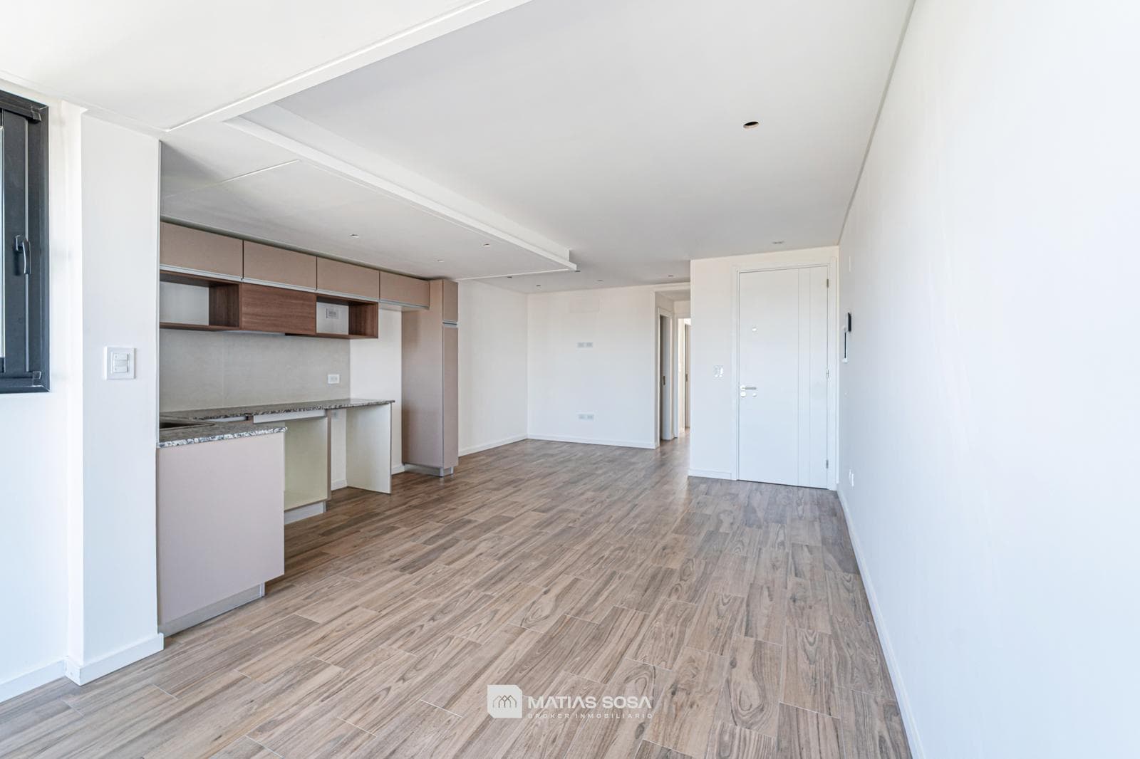 Venta - Departamento a estrenar 2 ambientes al frente con balcón. - Zona San José