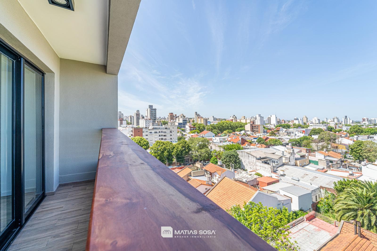 For Sale - Brand-new 2-room apartment facing the street with a balcony. - San José area