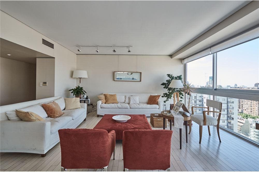 For Sale: High-Floor Apartment in Palermo Soho