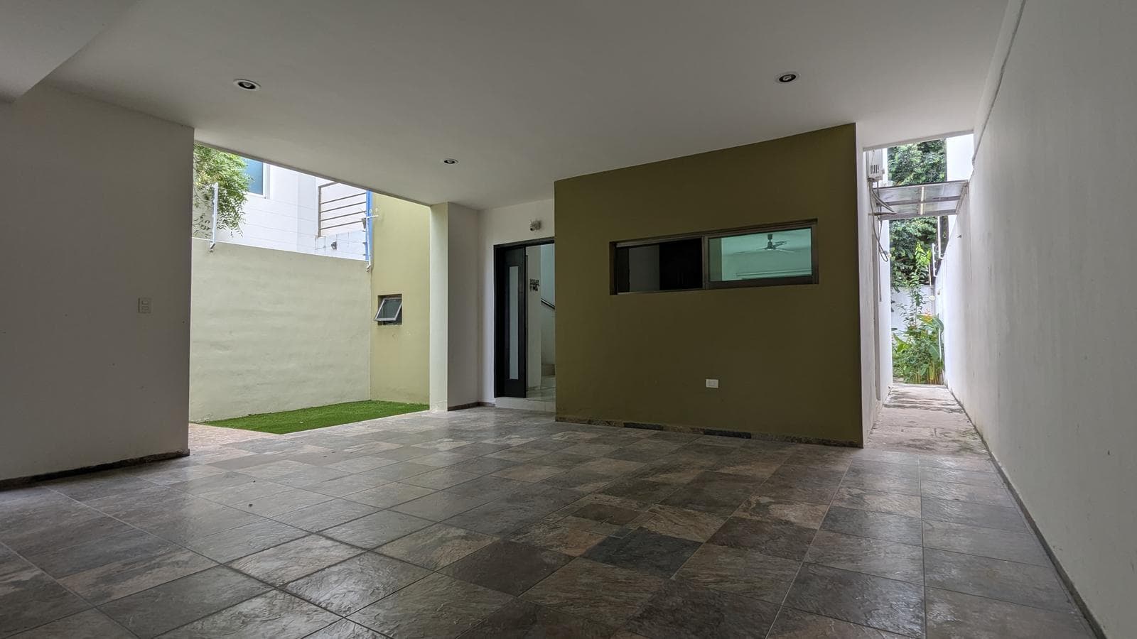 House for Sale in Mérida, Yucatán, Near Macro Plaza