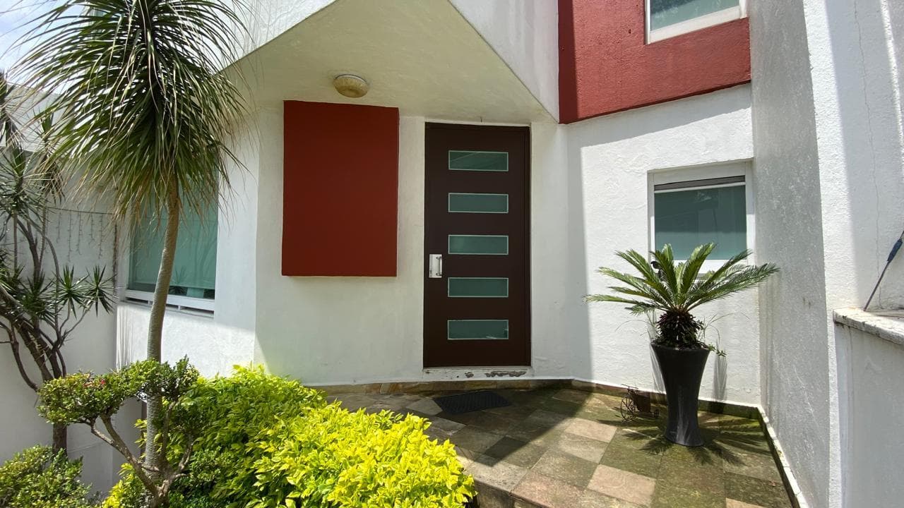 BEAUTIFUL HOUSE FOR SALE IN NUMANCIA, LOMAS ESTRELLA
