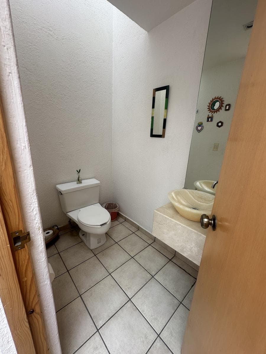 HOUSE FOR SALE IN A CONDOMINIUM IN RANCHO SANTA FE, LA LOMA