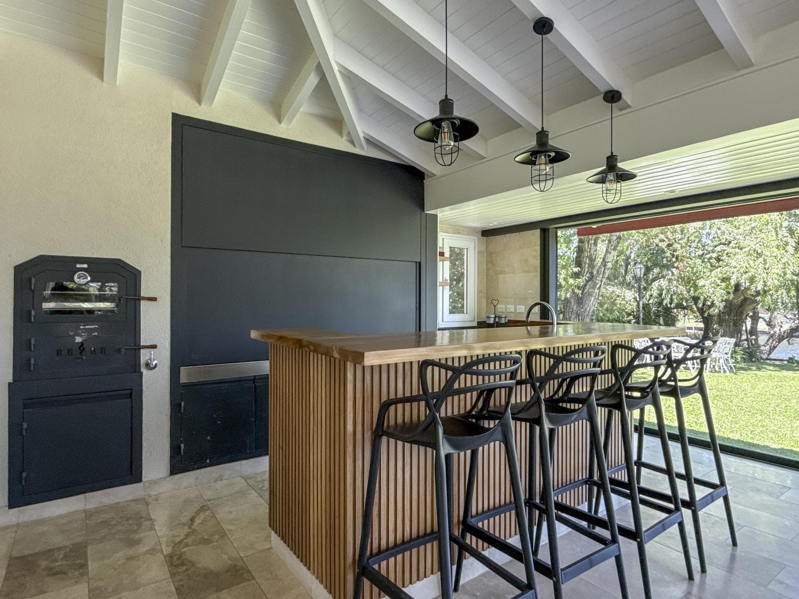 House for sale in the Castores a la Laguna neighborhood, Nordelta, Tigre