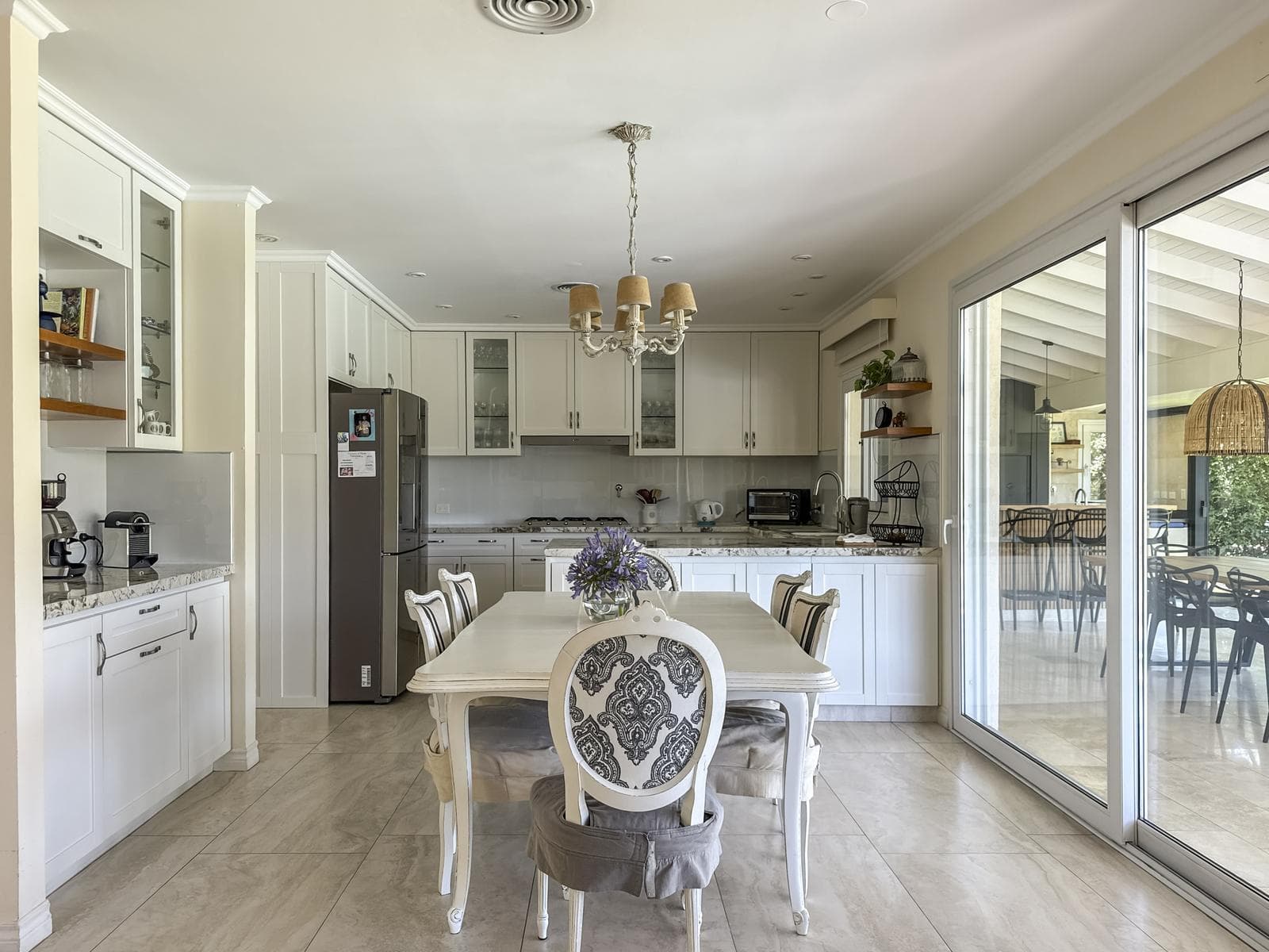 House for sale in the Castores a la Laguna neighborhood, Nordelta, Tigre