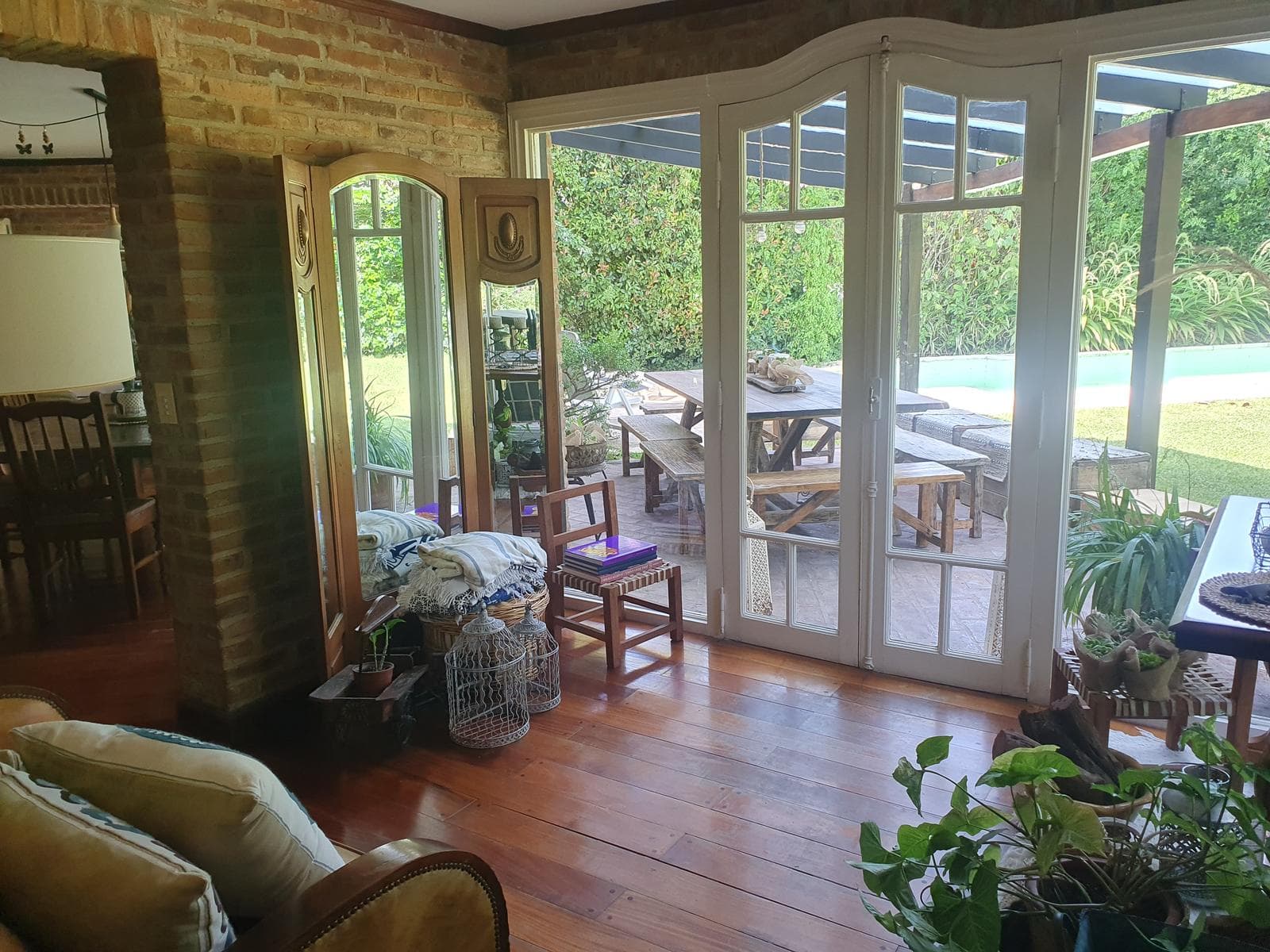 4-Bedroom House for Sale in the El Barranco Neighborhood of Pilar