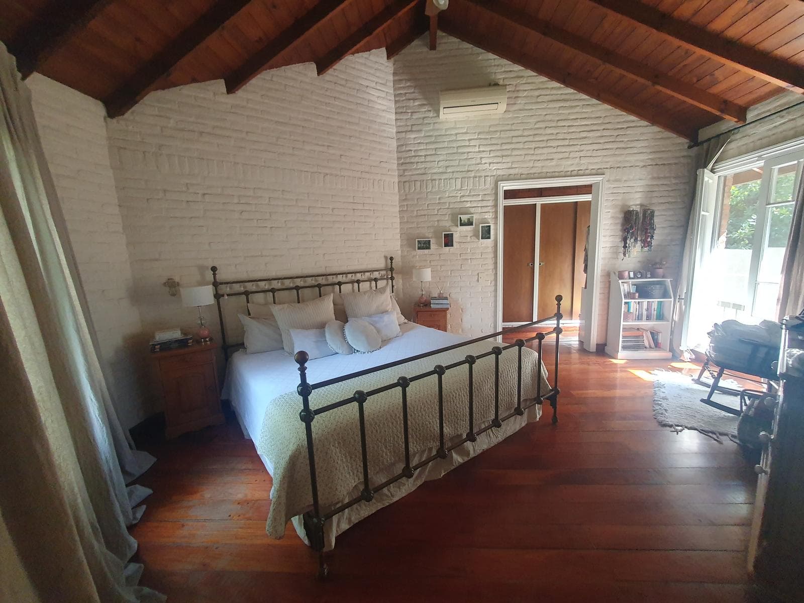 4-Bedroom House for Sale in the El Barranco Neighborhood of Pilar