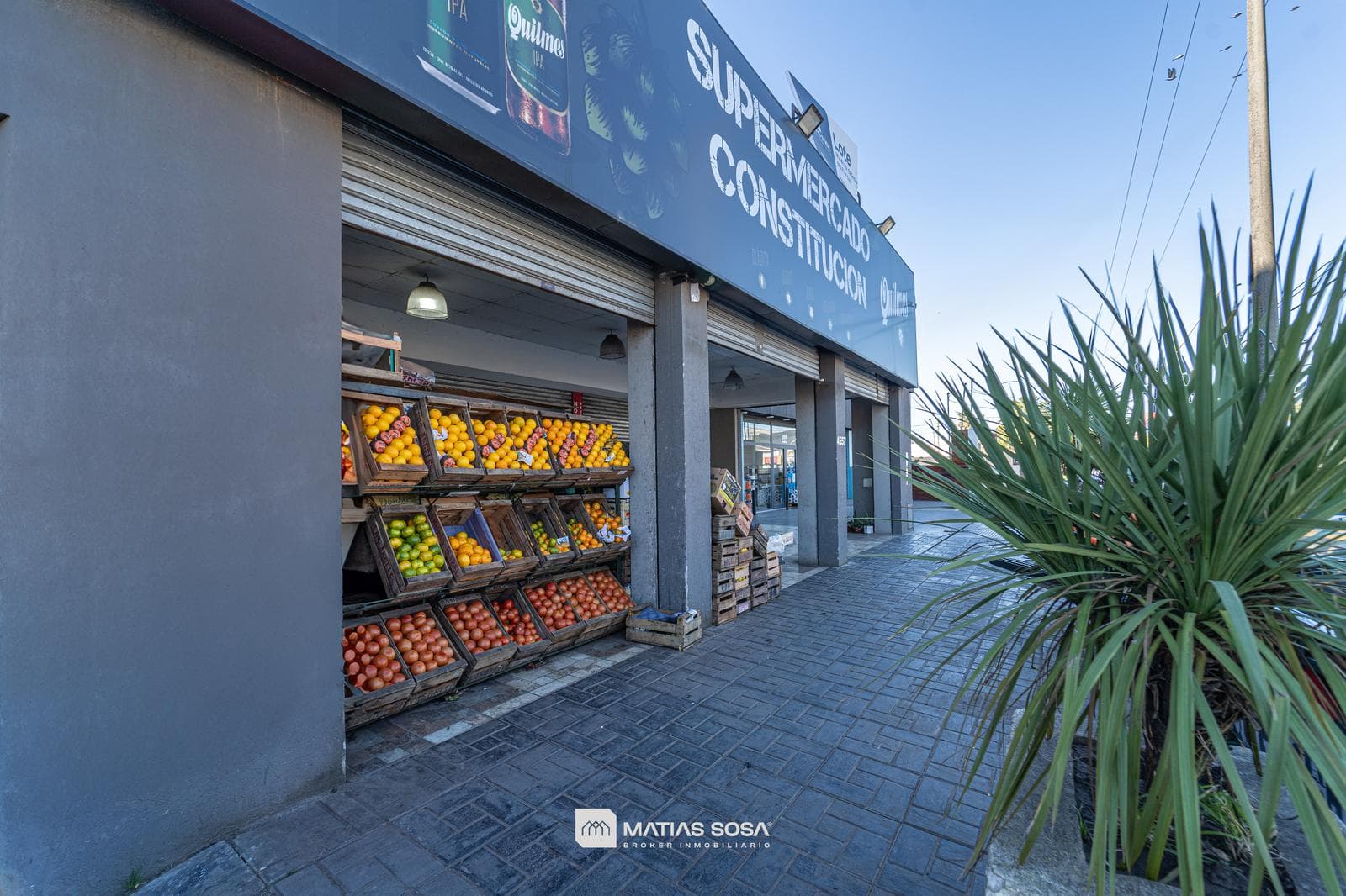 For Sale - Commercial Space - Lot Suitable for Development - On Av. Constitución