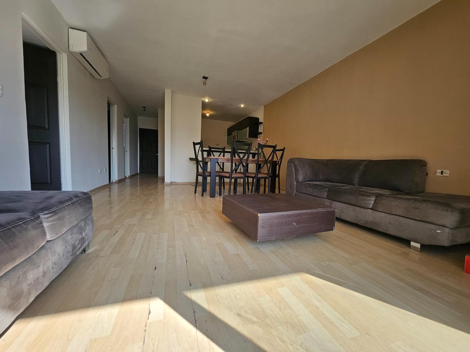 APARTMENT FOR SALE IN CUMBRES 4 NEIGHBORHOOD