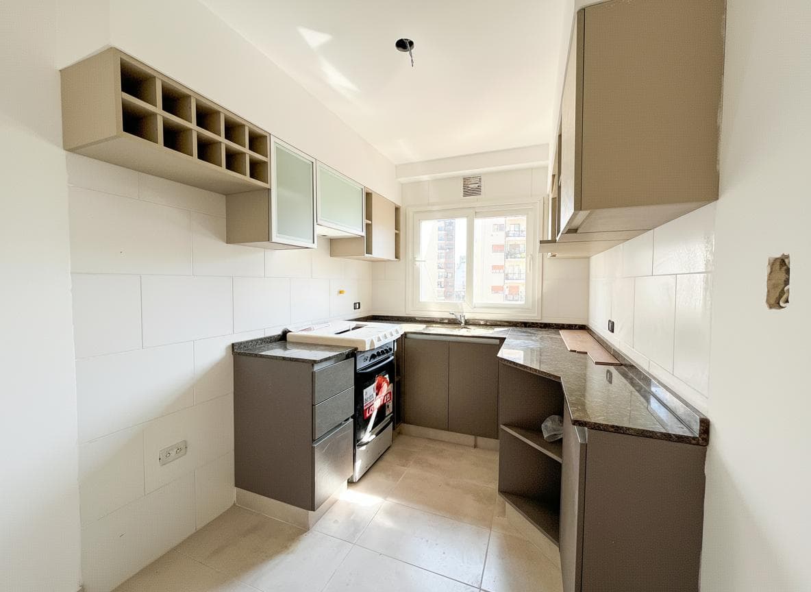 2-room apartment for sale in Almagro Sur with a separate kitchen