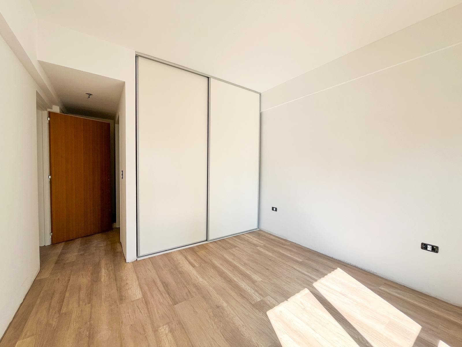 2-room apartment for sale in Almagro Sur with a separate kitchen