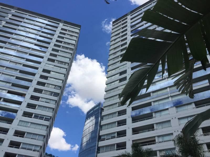 3-room apartment for rent with a garage—bright and spacious—in Zencity, Torre Ambar!!!!