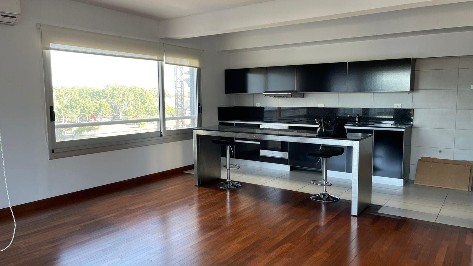 3-room apartment for rent with a garage—bright and spacious—in Zencity, Torre Ambar!!!!