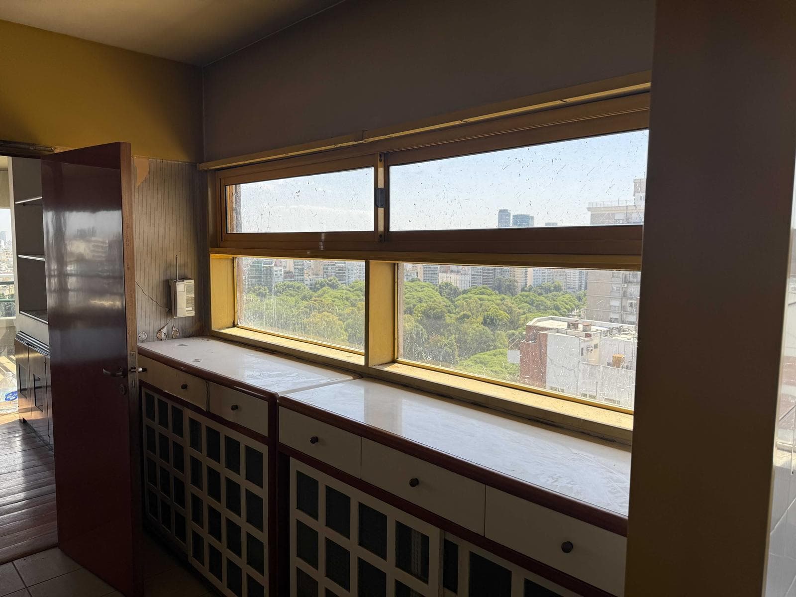5-room apartment in the heart of Palermo
