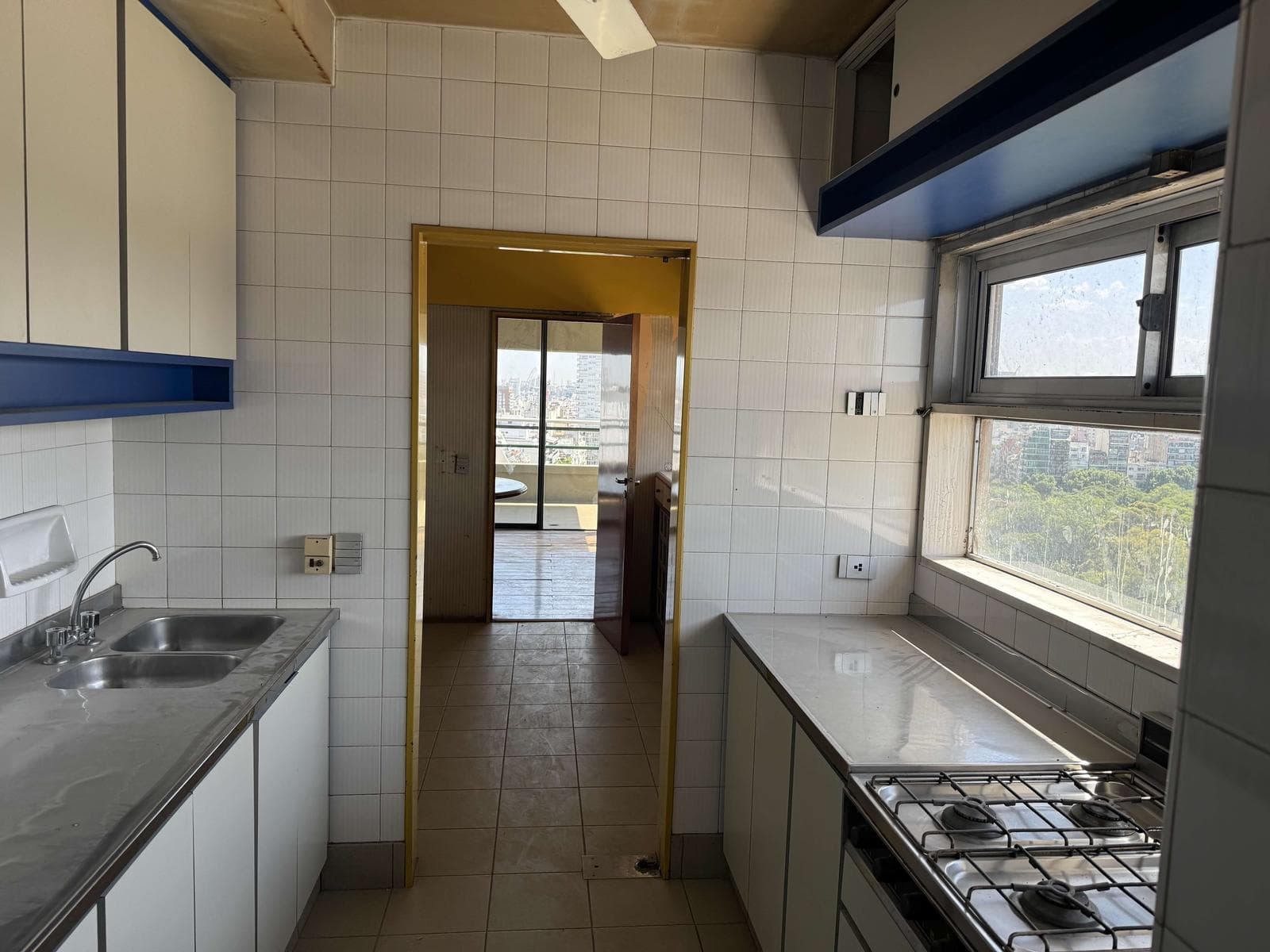 5-room apartment in the heart of Palermo
