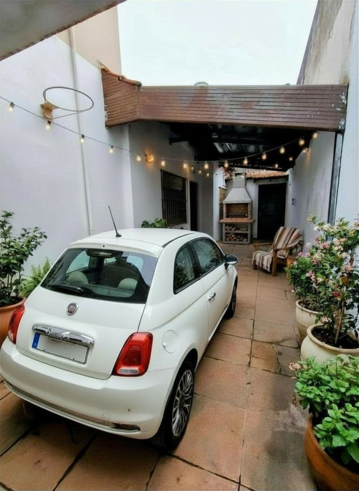 House for sale in José León Suárez, near the train station and Márquez; 3 bedrooms with a patio and a double garage