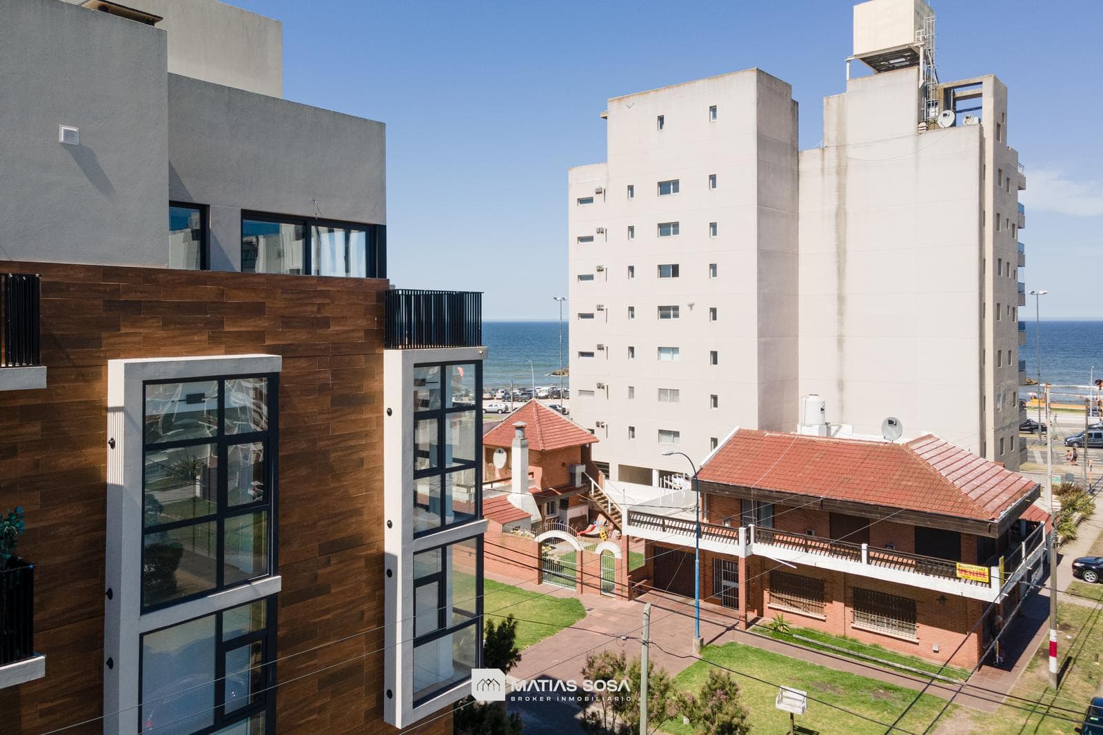 Venta - Duplex 4 ambientes - Vista lateral al mar - A estrenar - Zona Constitución