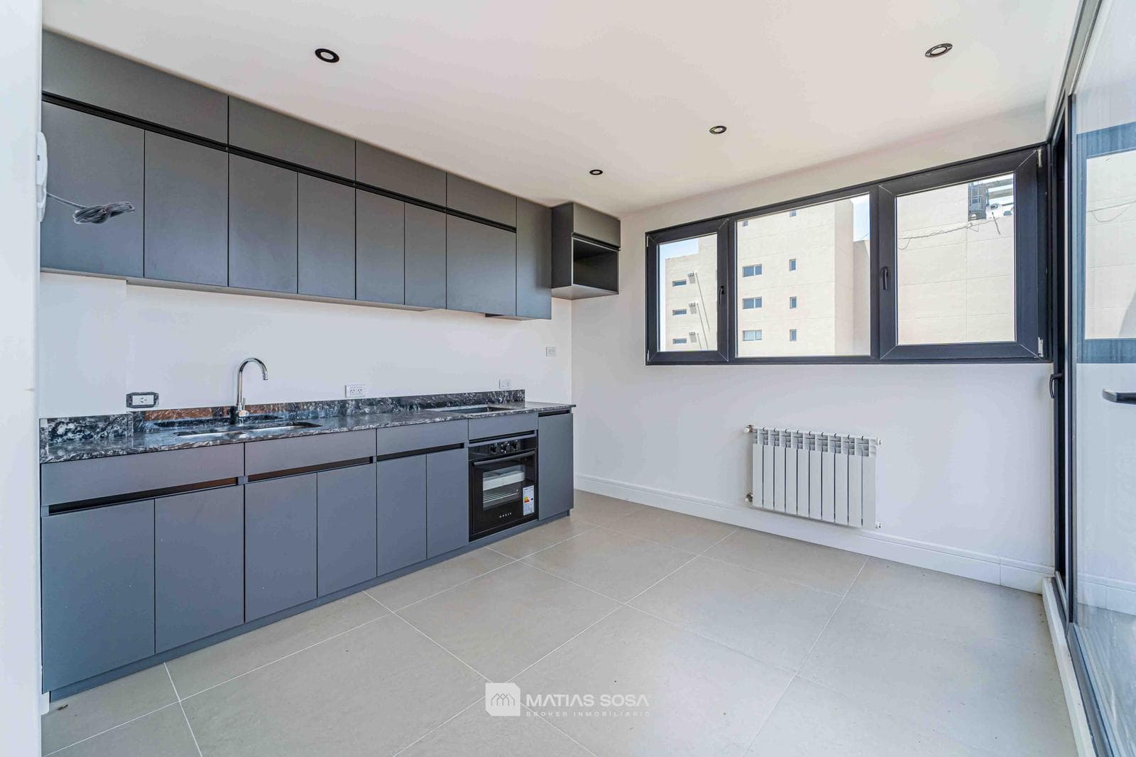Venta - Duplex 4 ambientes - Vista lateral al mar - A estrenar - Zona Constitución