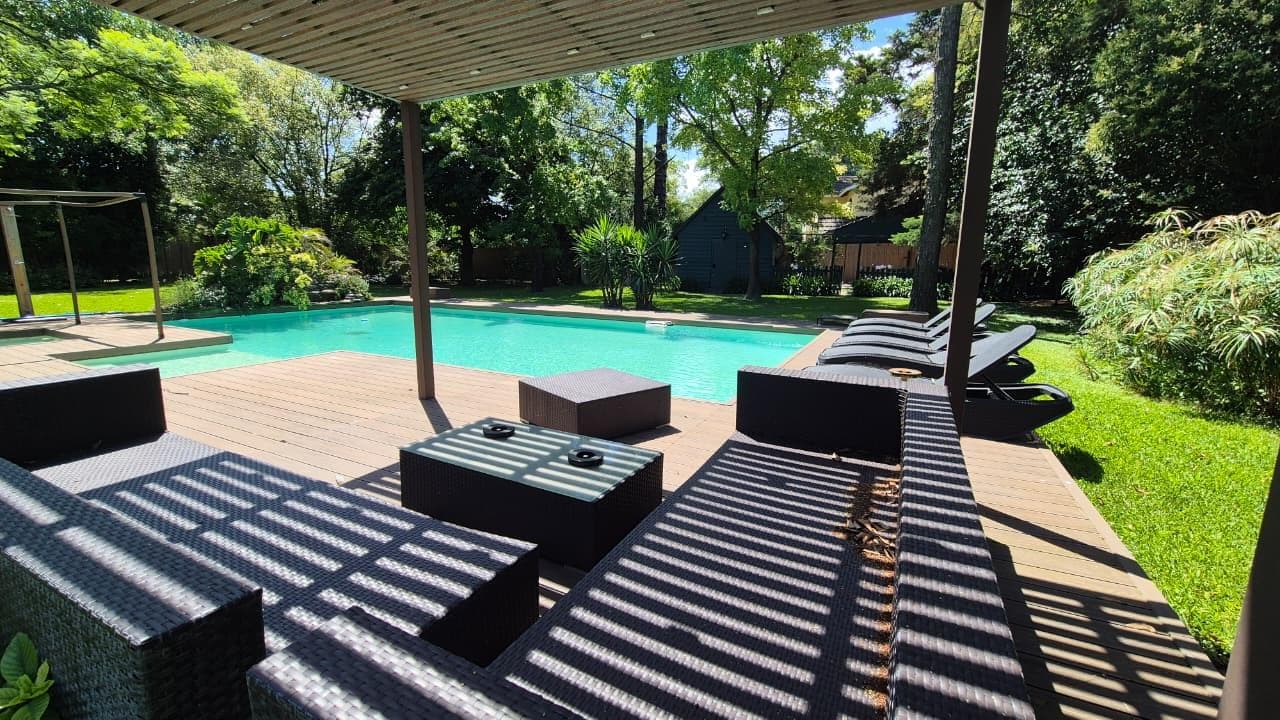 House for Sale - Large 3,000 m² Lot in Pacheco - Financing Available