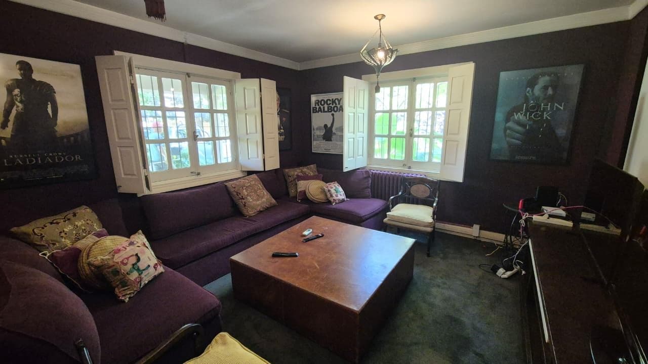 House for Sale - Large 3,000 m² Lot in Pacheco - Financing Available