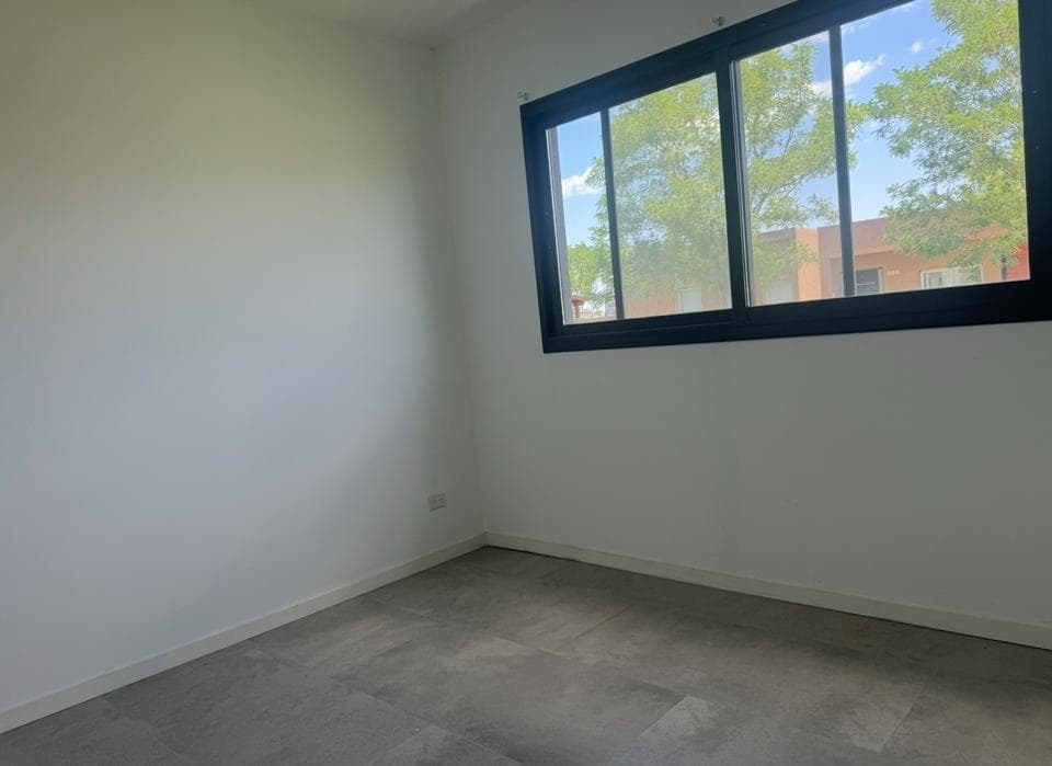 4-room house in Santa Isabel