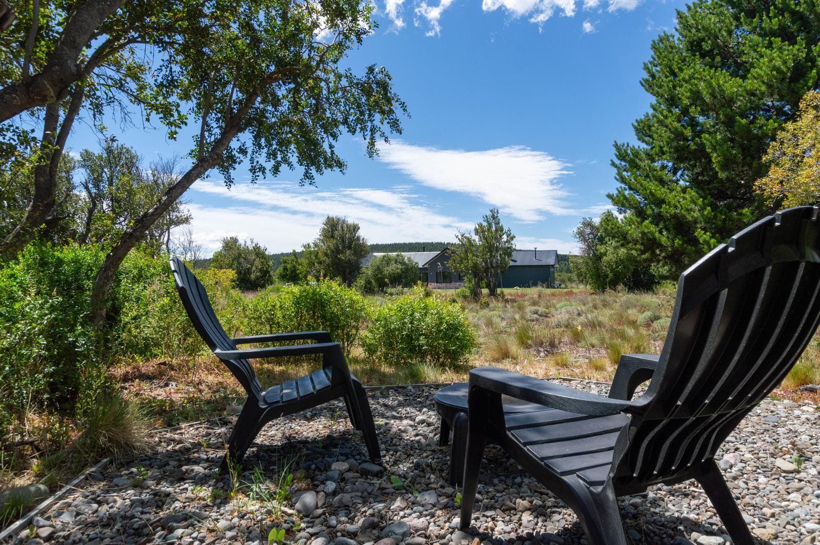 House for Sale: 3 Bedrooms and a Studio - El Pegual Country Club - San Martín de los Andes