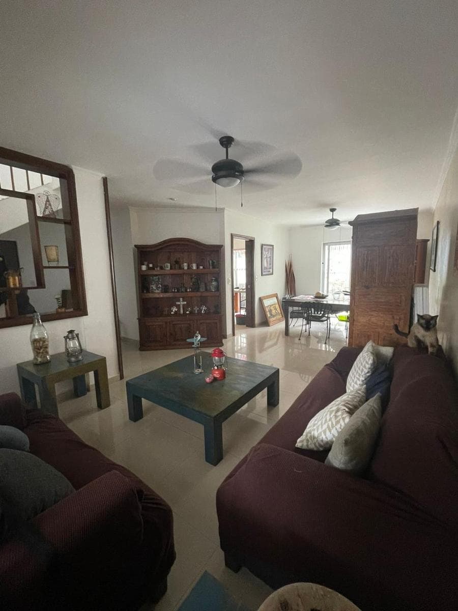 HOUSE FOR SALE IN JARDINES DE SAN JERONIMO