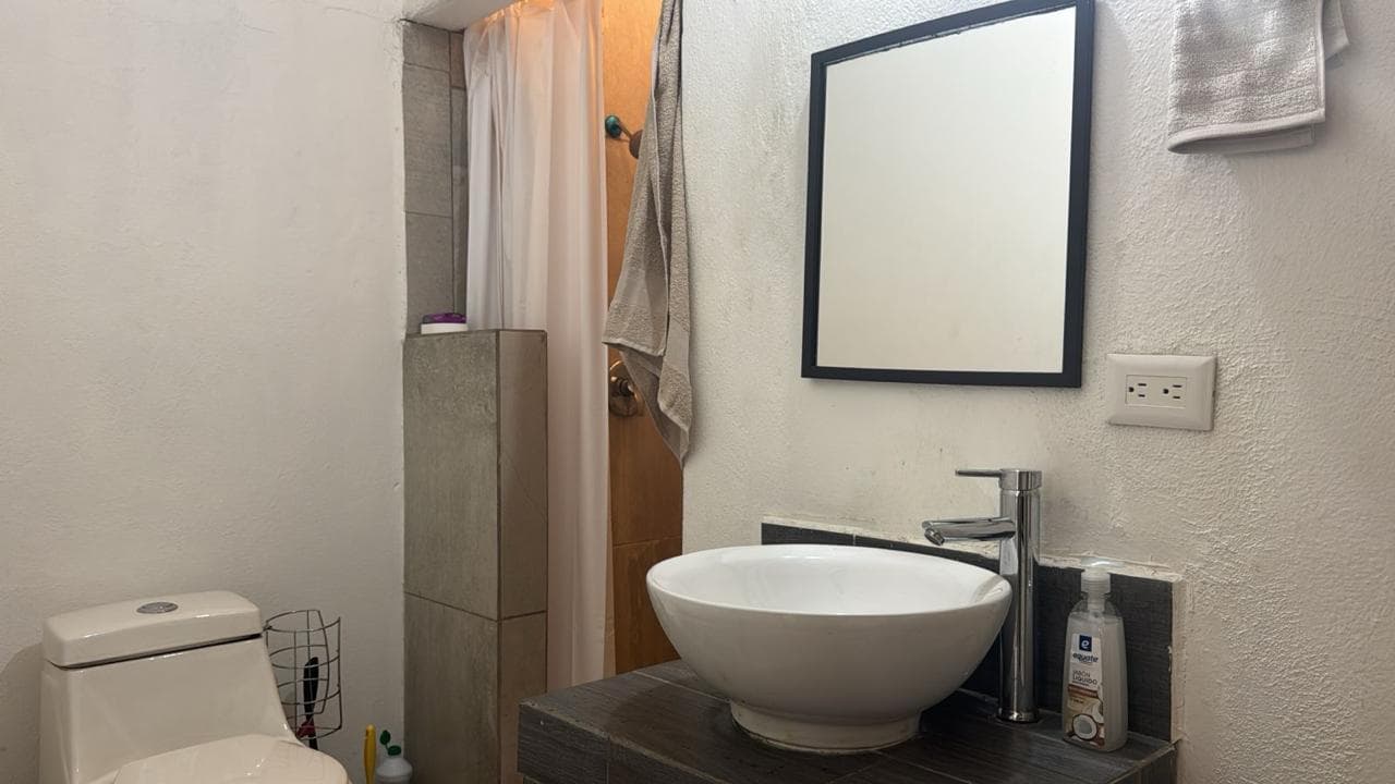 HOUSE FOR SALE IN JARDINES DE SAN JERONIMO