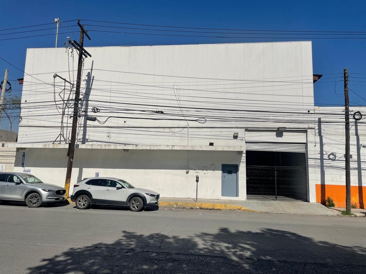 COMMERCIAL WAREHOUSE FOR RENT IN MONTERREY