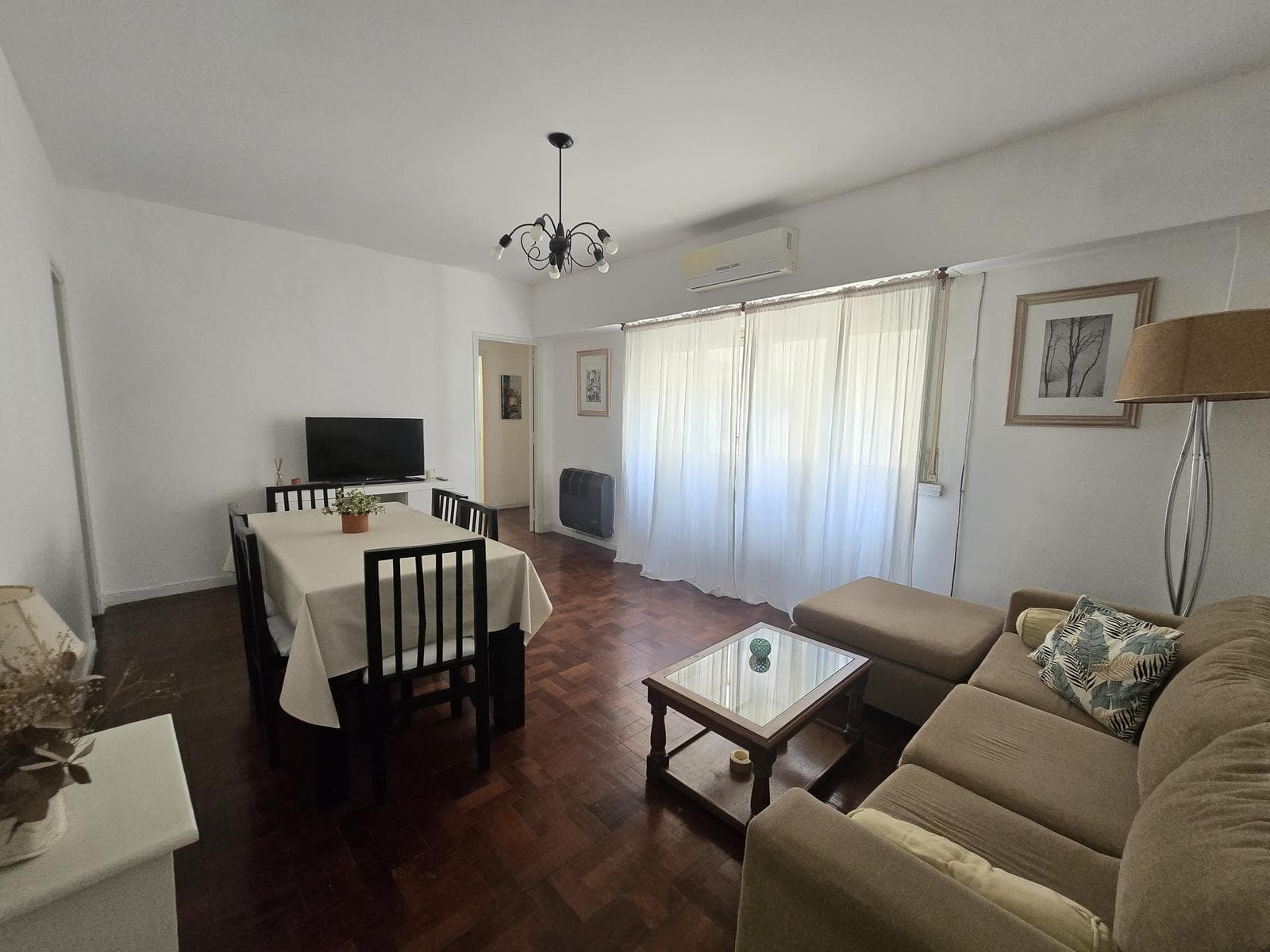 Spacious 3-room apartment facing the rear in Cañitas