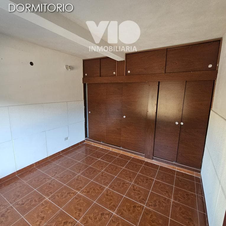 House + Shed in Villa San Jose