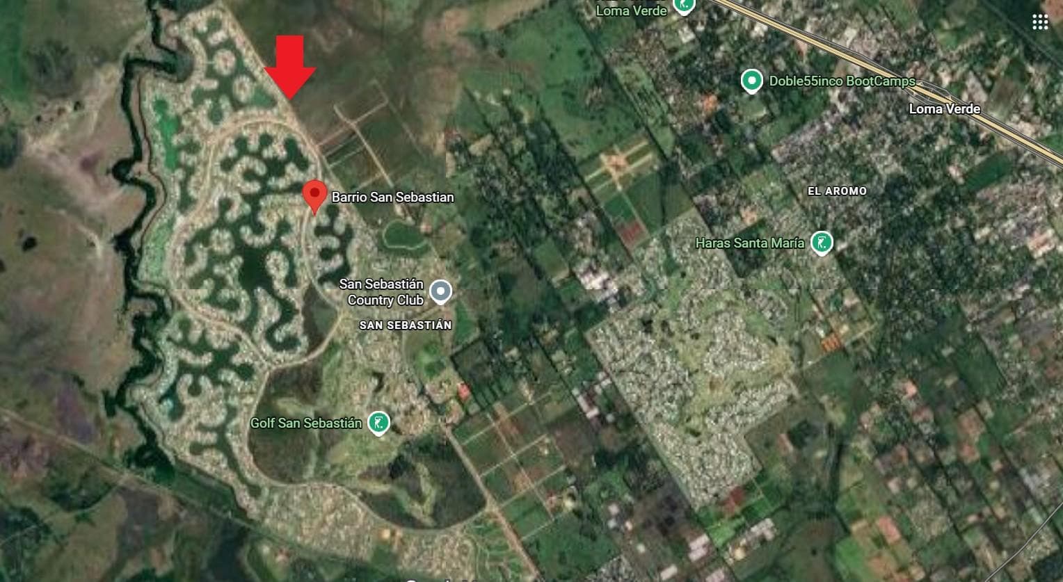 Land for Sale in San Sebastián, Area 8: 1,011 m², 100% Financing, Trade-In