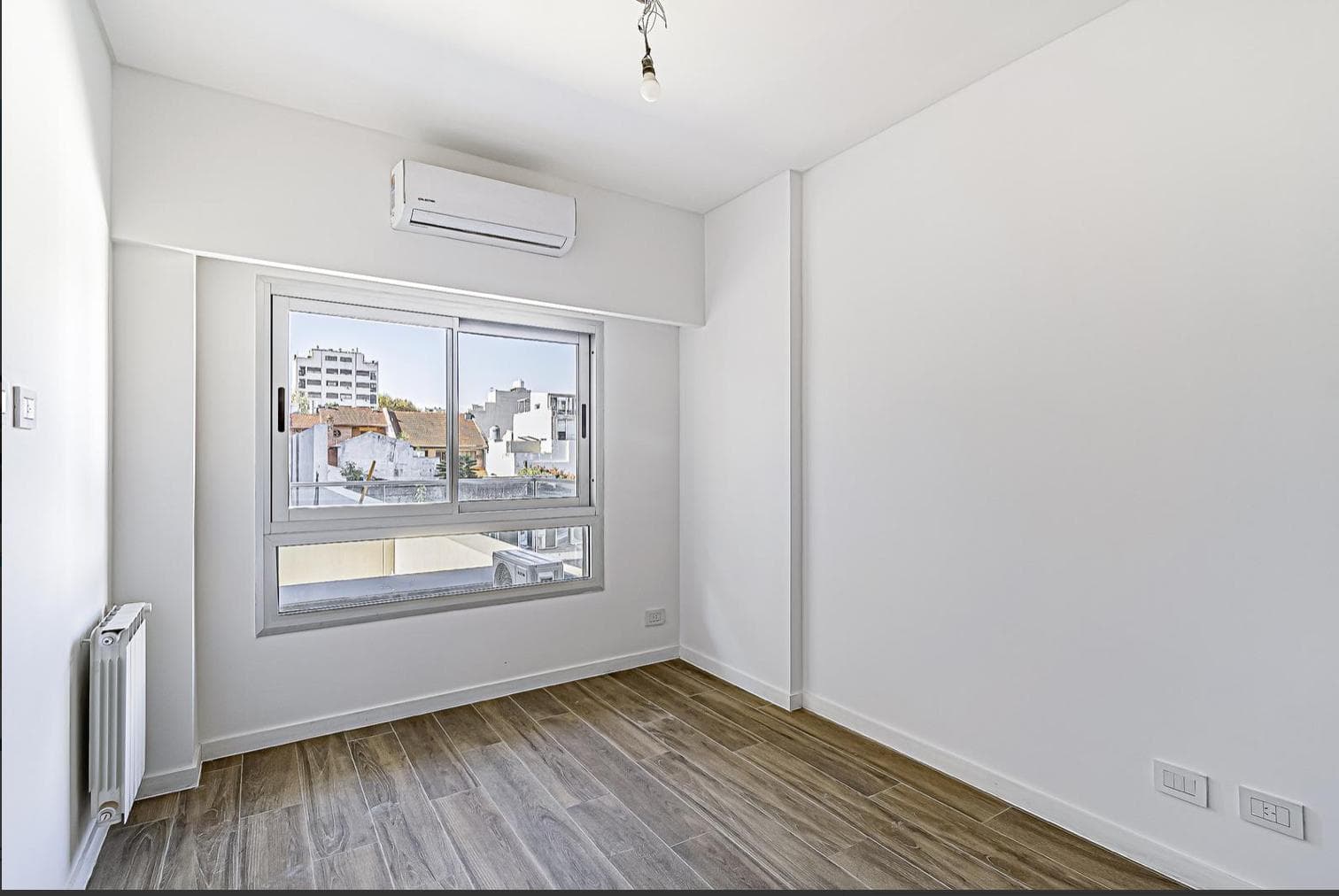 Brand-New 3-Room Apartment with Amenities and Low Maintenance Fees in Núñez