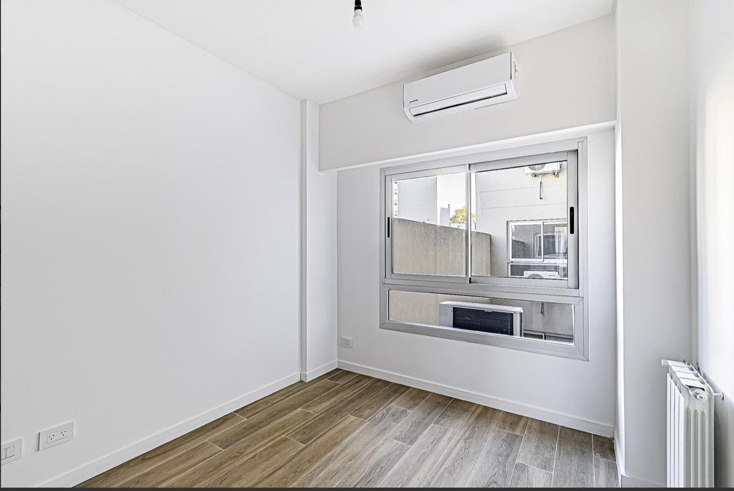 Brand-New 3-Room Apartment with Amenities and Low Maintenance Fees in Núñez