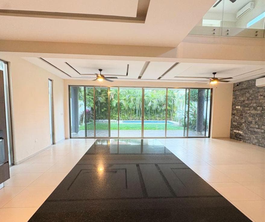 House for Sale/Rent, 3 Bedrooms, Pool, Lagos del Sol, Cancún